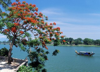HUE FULL DAY CITY TOUR from 37 USD/person only